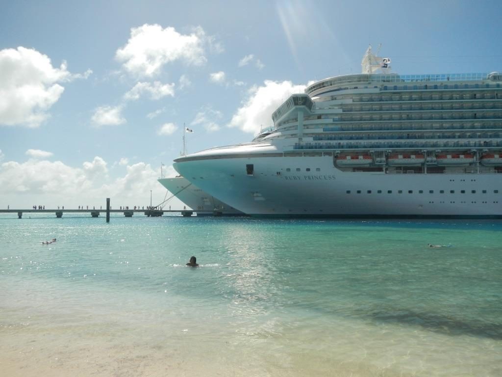 Ruby Princess (Grand Turk 2014)